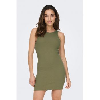 Rochie mini cu croiala bodycon