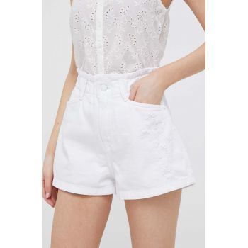 Pepe Jeans pantaloni scurti jeans Reese femei, culoarea alb, cu imprimeu, high waist