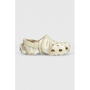 Crocs papuci Classic Marbled Clog femei, culoarea bej, 206867 206867.2Y3-2Y3