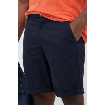 Sisley pantaloni scurti barbati, culoarea albastru marin