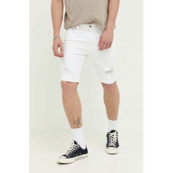 Hollister Co. pantaloni scurti jeans barbati, culoarea alb