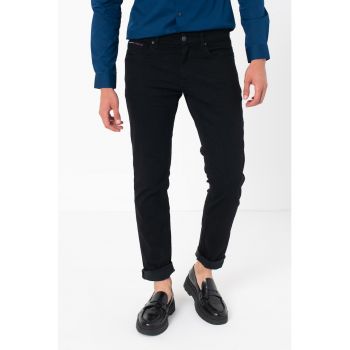 Blugi slim fit Scanton