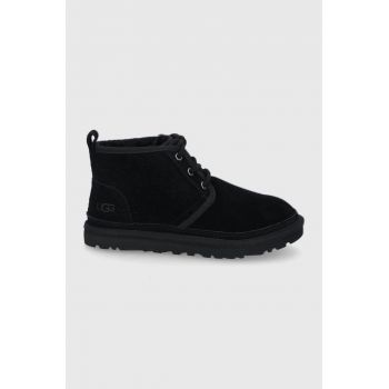 UGG cizme din piele întoarsă Neumel femei, culoarea negru, cu toc plat, izolat 1094269.BLK-BLK