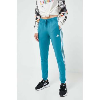 adidas pantaloni de trening culoarea turcoaz, cu imprimeu