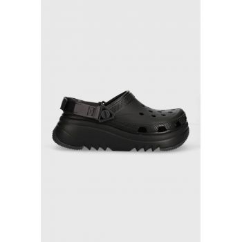 Crocs papuci Classic Hiker Xscape Clog femei, culoarea negru, cu platformă 208365