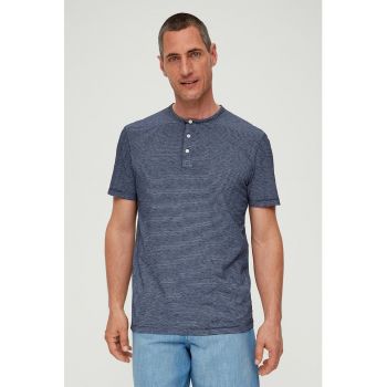 Tricou de bumbac cu decolteu Henley si model in dungi