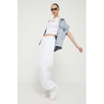 Tommy Jeans pantaloni femei, culoarea alb, lat, medium waist