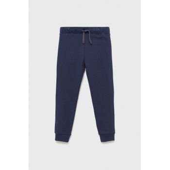 United Colors of Benetton pantaloni de trening din bumbac pentru copii culoarea albastru marin, neted