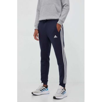 adidas pantaloni de trening culoarea bleumarin, cu imprimeu IJ6493 ieftini