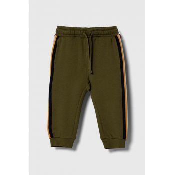 United Colors of Benetton pantaloni de trening din bumbac pentru copii culoarea verde, modelator