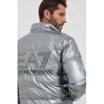 EA7 Emporio Armani geaca barbati, culoarea argintiu, de iarna