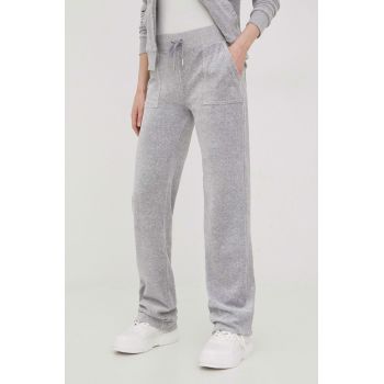 Juicy Couture pantaloni de trening femei, culoarea gri, melanj