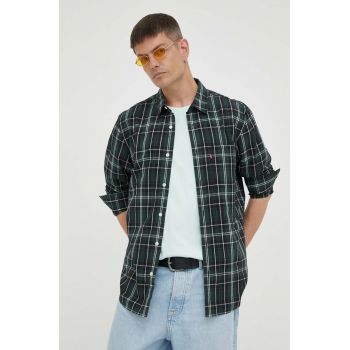 Levi's camasa din bumbac barbati, culoarea verde, cu guler clasic, regular