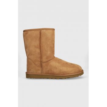 UGG cizme de zapada din piele intoarsa Classic Short culoarea maro, 5800