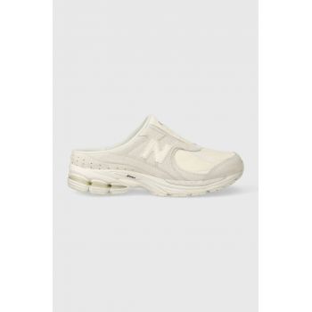 New Balance papuci M2002RMQ culoarea alb