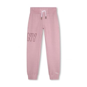 Dkny pantaloni de trening din bumbac pentru copii culoarea violet, cu imprimeu