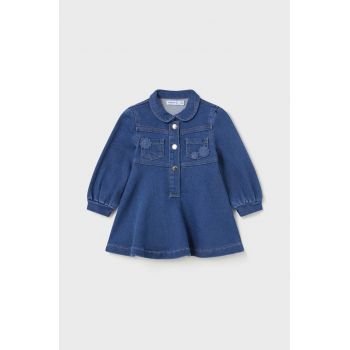 Mayoral rochie din denim pentru bebeluși culoarea albastru marin, mini, evazati