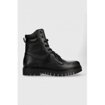 Tommy Jeans bocanci TJW LACE UP BOOT femei, culoarea negru, cu platforma, EN0EN02314