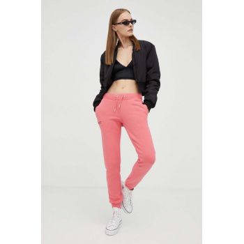 Superdry pantaloni de trening culoarea roz, neted