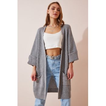 Cardigan tricotat gros cu buzunare aplicate