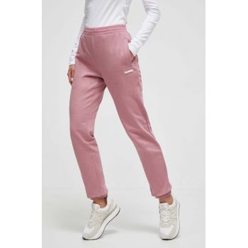 Hummel pantaloni de trening din bumbac culoarea roz, neted