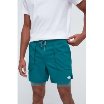 The North Face pantaloni scurti sport Sunriser barbati, culoarea verde ieftini