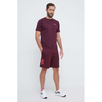 Under Armour pantaloni scurți de antrenament culoarea bordo, 1306443