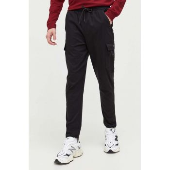 Nicce pantaloni de trening culoarea negru, neted