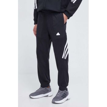 adidas pantaloni de trening culoarea negru, cu imprimeu