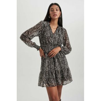 Rochie mini cu animal print la reducere