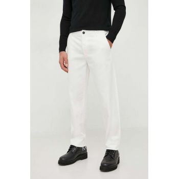 United Colors of Benetton pantaloni barbati, culoarea bej, drept