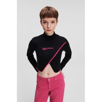 Pulover crop cu model petrecut