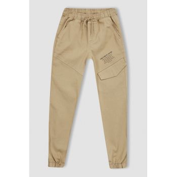 Pantaloni cargo conici