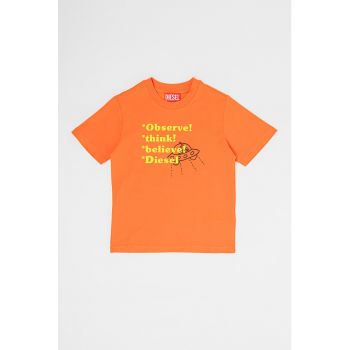 Tricou cu imprimeu text