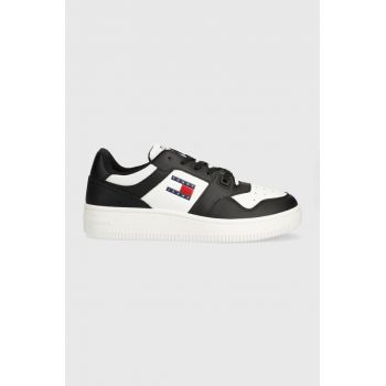 Tommy Jeans sneakers din piele TJM RETRO BASKET ESS culoarea negru, EM0EM01395