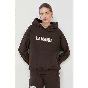 La Mania bluza femei, culoarea maro, cu glugă, cu imprimeu