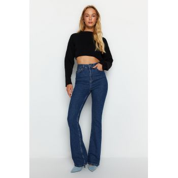 Blugi cu croiala bootcut si model cu 5 buzunare