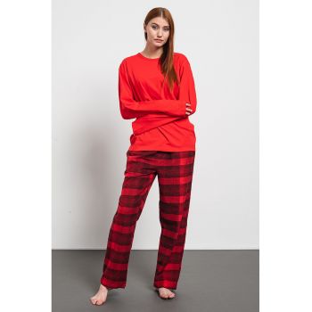 Pijama de bumbac cu pantaloni in carouri