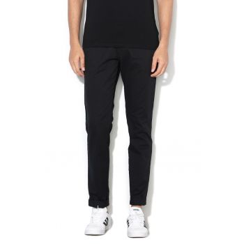 Pantaloni chino slim fit GapFlex