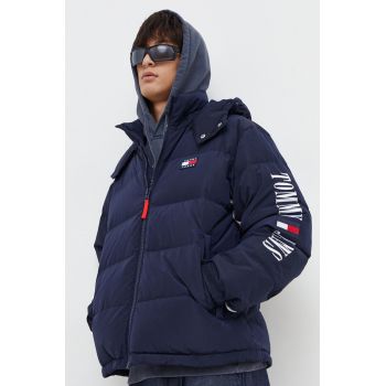 Tommy Jeans geacă de puf bărbați, culoarea bleumarin, de iarna DM0DM18481