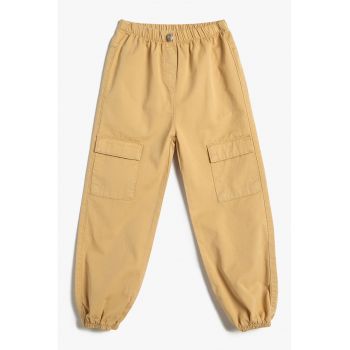 Pantaloni cargo conici