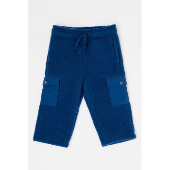 Pantaloni cargo din fleece