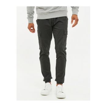 Pantaloni cargo slim fit de trening Bloomfield 8415