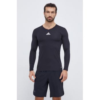 adidas Performance longsleeve de antrenament Team Base culoarea negru, cu imprimeu GN5677