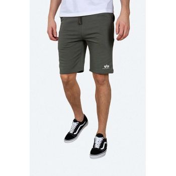 Alpha Industries pantaloni scurți bărbați, culoarea verde 116363.142-OLIWKOWY