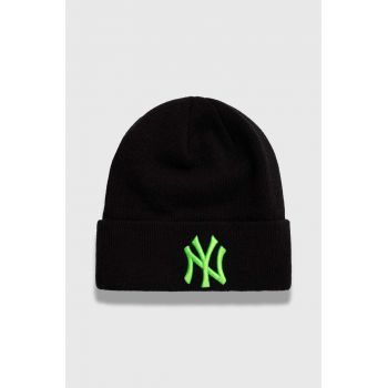 New Era caciula culoarea negru, din tricot gros, NEW YORK YANKEES