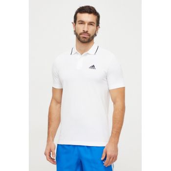 adidas polo de bumbac culoarea alb, cu imprimeu IC9315 ieftin