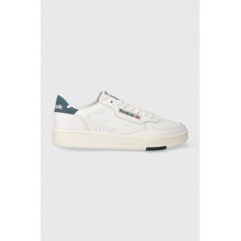 Reebok sneakers din piele culoarea alb