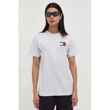 Tommy Jeans tricou din bumbac bărbați, culoarea bej, cu imprimeu DM0DM18263