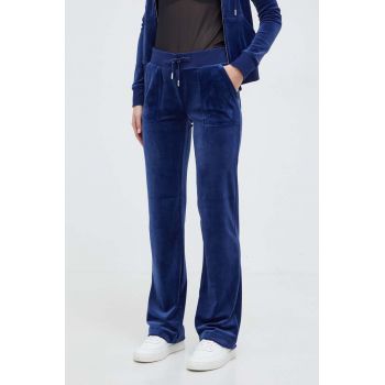 Juicy Couture pantaloni de trening din velur culoarea albastru marin, cu imprimeu